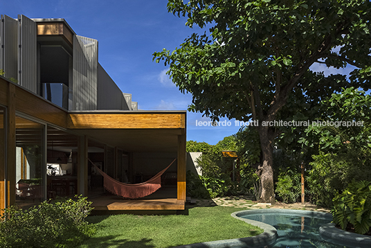 casa busca vida play arquitetura