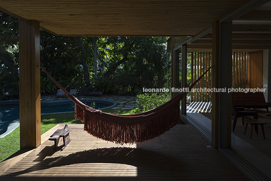 casa busca vida play arquitetura