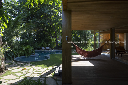 casa busca vida play arquitetura