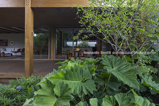 casa busca vida play arquitetura