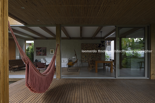 casa busca vida play arquitetura