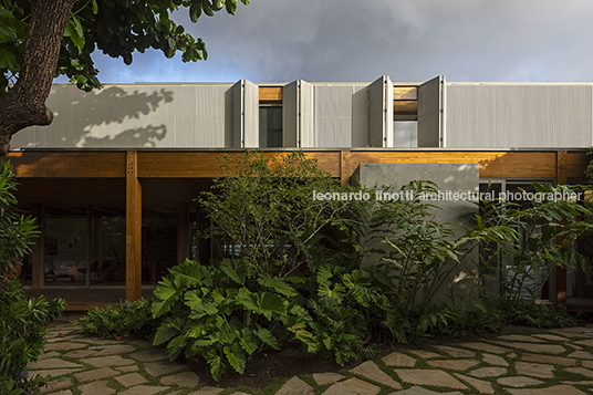 casa busca vida play arquitetura